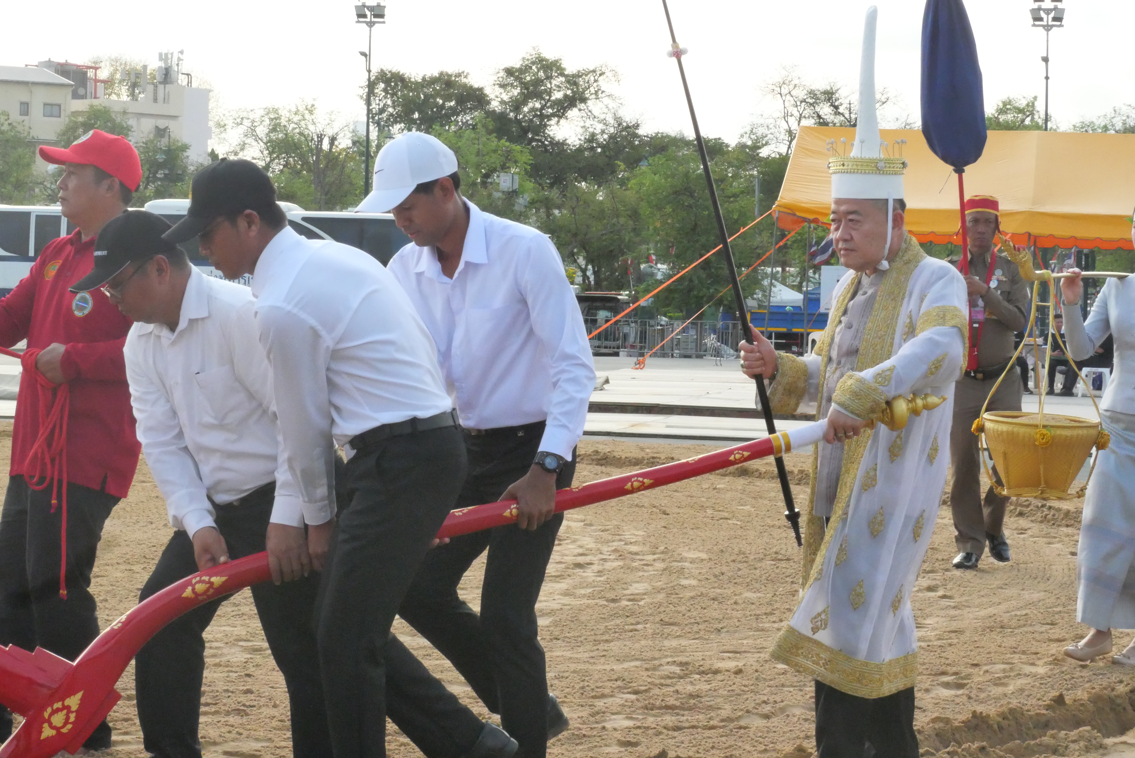 title - ส.ป.ก. ร่วมซ้อมย่อย ครั้งที่ 2 พระราชพิธีพืชมงคลจรดพระนังคัลแรกนาขวัญ ประจำปีพุทธศักราช 2569